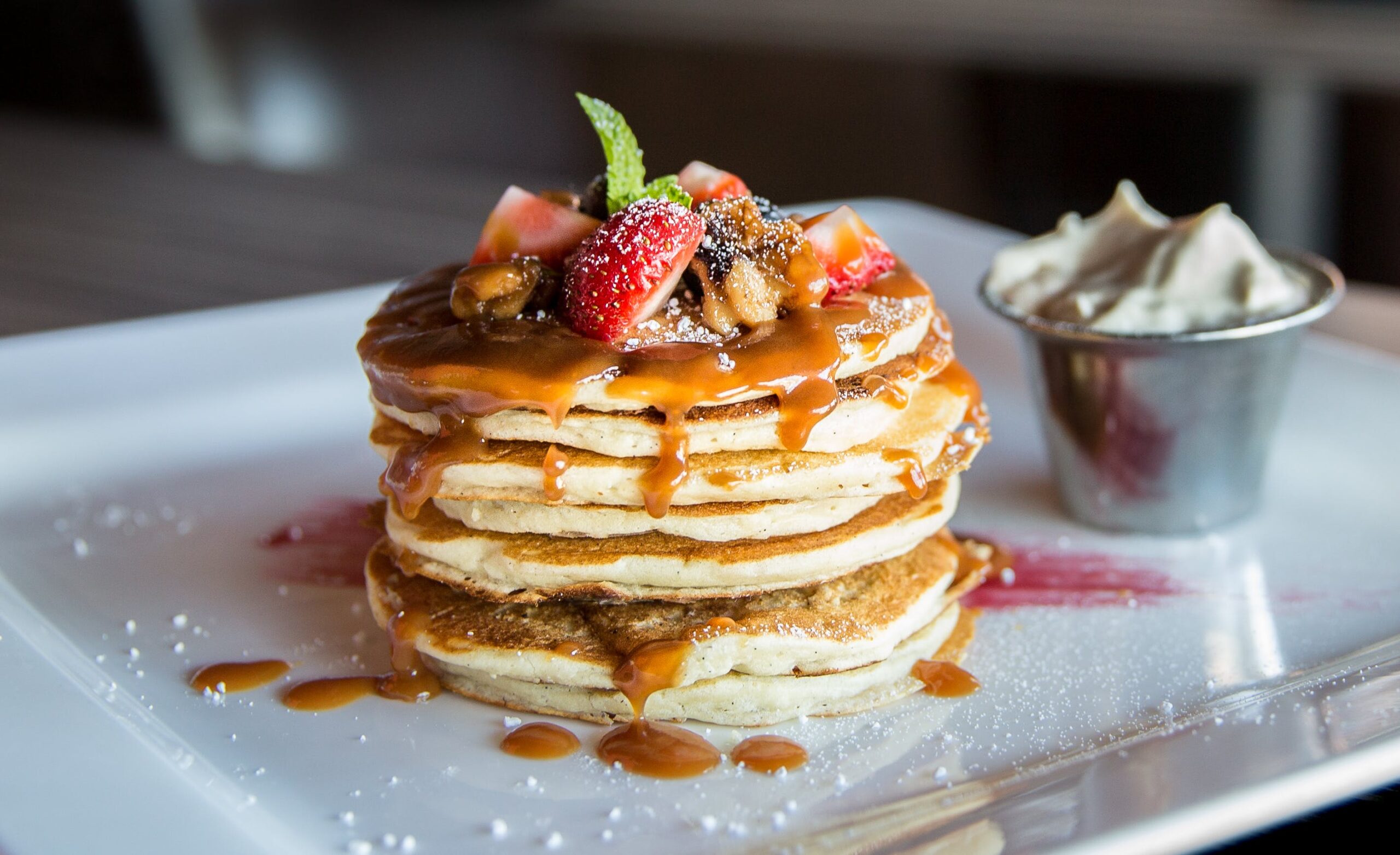 Pfannkuchen: Fluffige Leckereien für jeden Morgen